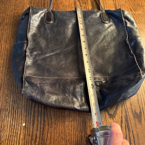 HOBO Leather Shoulder Bag - Picture 4 of 6